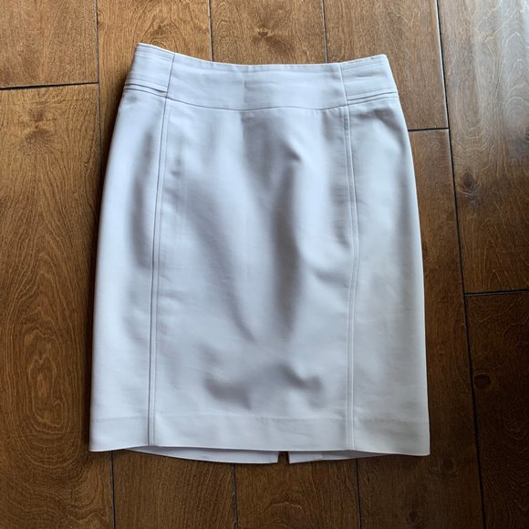 H&M Cream Pencil Skirt with Lining - Picture 2 of 5